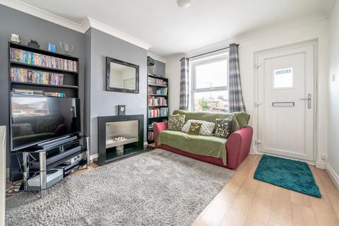 3 bedroom terraced house for sale, Beccles Road, Gorleston