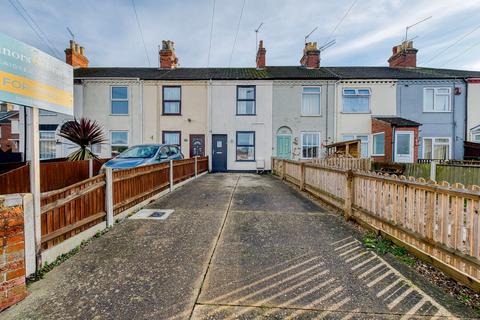 3 bedroom terraced house for sale, Beccles Road, Gorleston