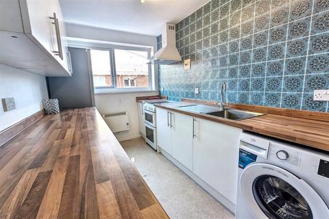 2 bedroom flat for sale, Southampton