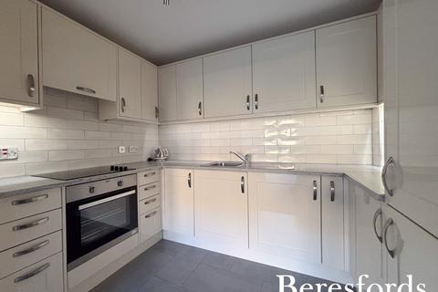 2 bedroom apartment for sale, Huskards, Waldegrave Gardens, RM14