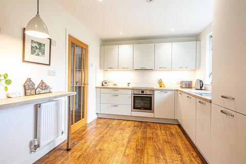 undefined, 64 The Glen, Endcliffe, S1 3FN