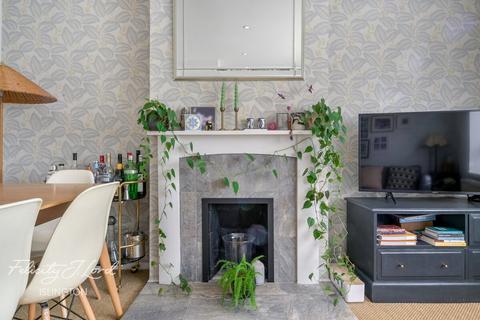 undefined, Clephane Road, LONDON N1