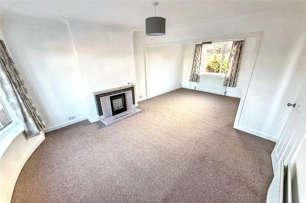 Lounge Dining Room