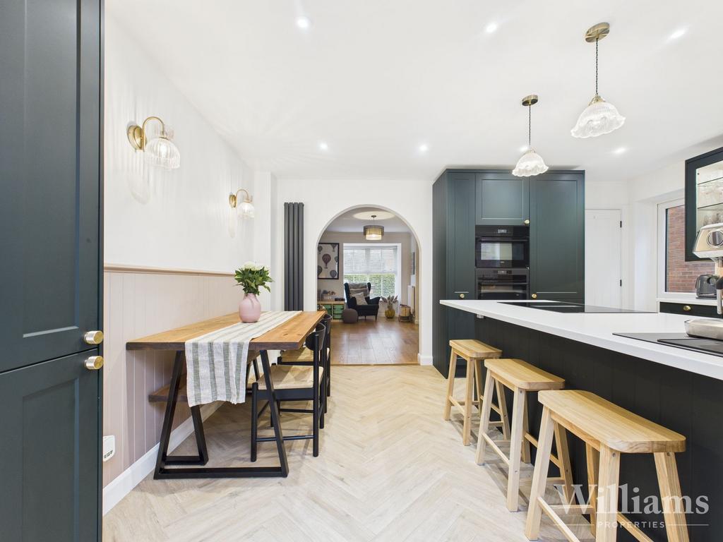 Kitchen / Diner