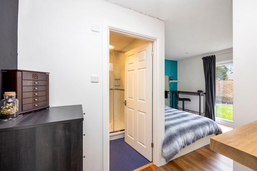 Bedroom with En-suite