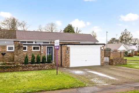 3 bedroom semi-detached bungalow for sale, Old Millmeads, Horsham, RH12