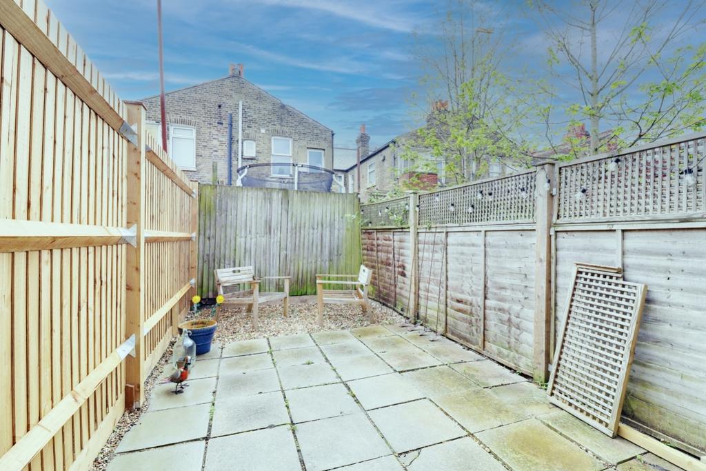 Lrg IMG 2967-IMG 2969