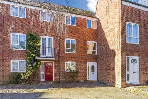 4 bedroom terraced house for sale, West St. Helen Street, Abingdon OX14