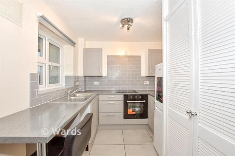 undefined, Ravens Dane Close, Maidstone ME15