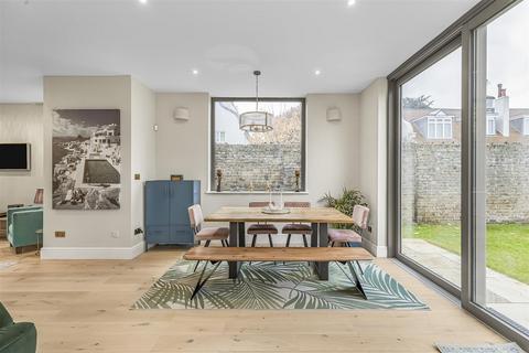 undefined, Derby Road, East Sheen, SW14