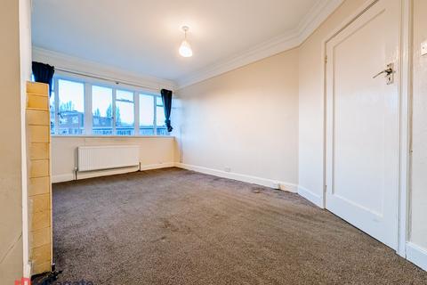 1 bedroom flat to rent, Hanger Green, London W5