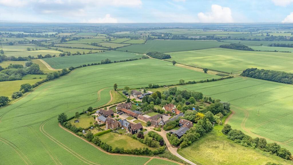 2 APoplar End-Aerial View .jpeg