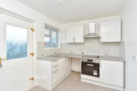 3 bedroom end of terrace house for sale, Meads Avenue, Sittingbourne ME10