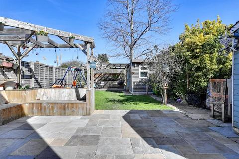 4 bedroom terraced house for sale, Davy Road, Cambridge CB1