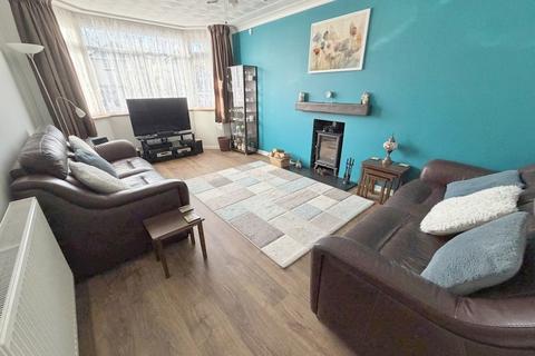 3 bedroom detached house for sale, Milestone Road, Oakdale, Poole, BH15