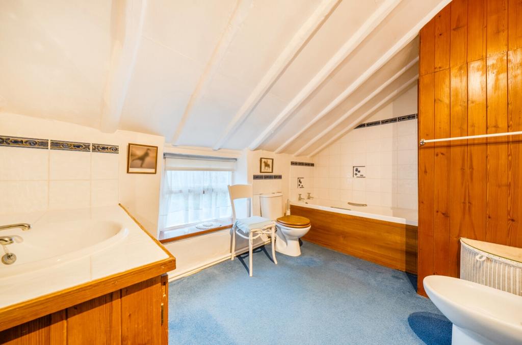 1397273-12-695fcef635e6d