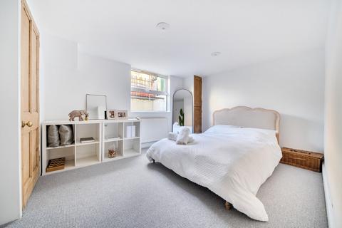 3 bedroom terraced house for sale, King Street, Hampshire PO5