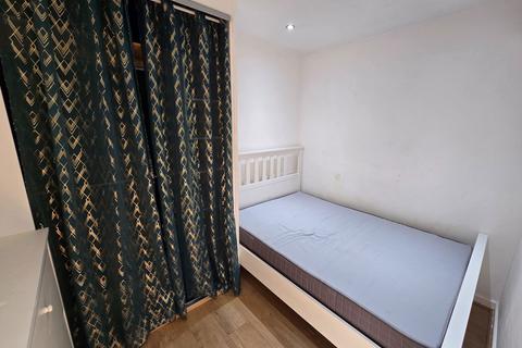 1 bedroom maisonette for sale, Cambrian Place, Swansea SA1