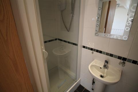2 bedroom flat to rent, Glynrhondda St, Cardiff CF24