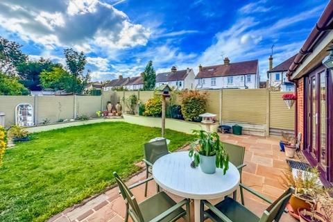 undefined, Tickfield Avenue, Southend-on-sea, SS2 6