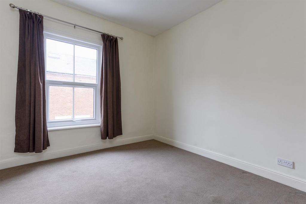 12 Smales Street 2.jpg