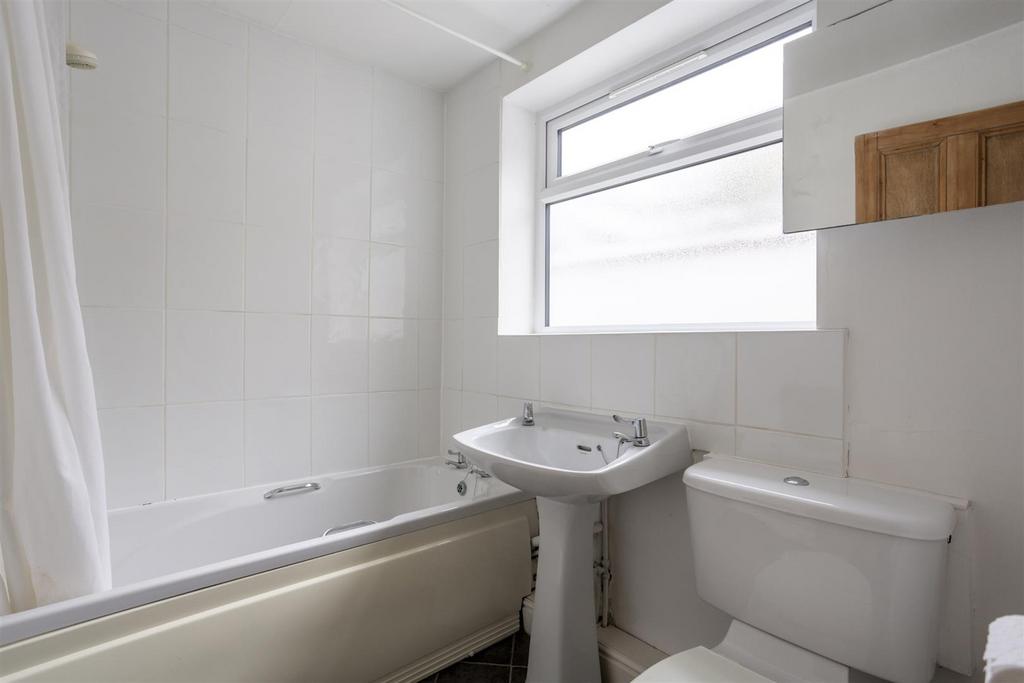 12 Smales Street 5.jpg