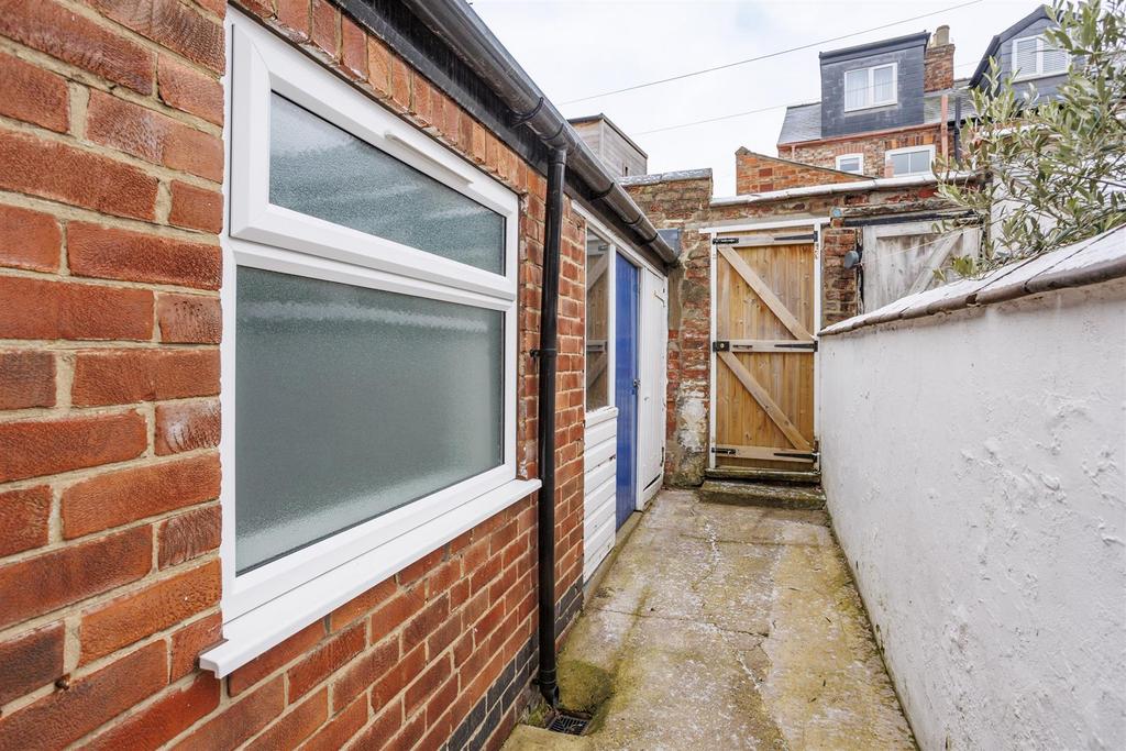 12 Smales Street 18.jpg