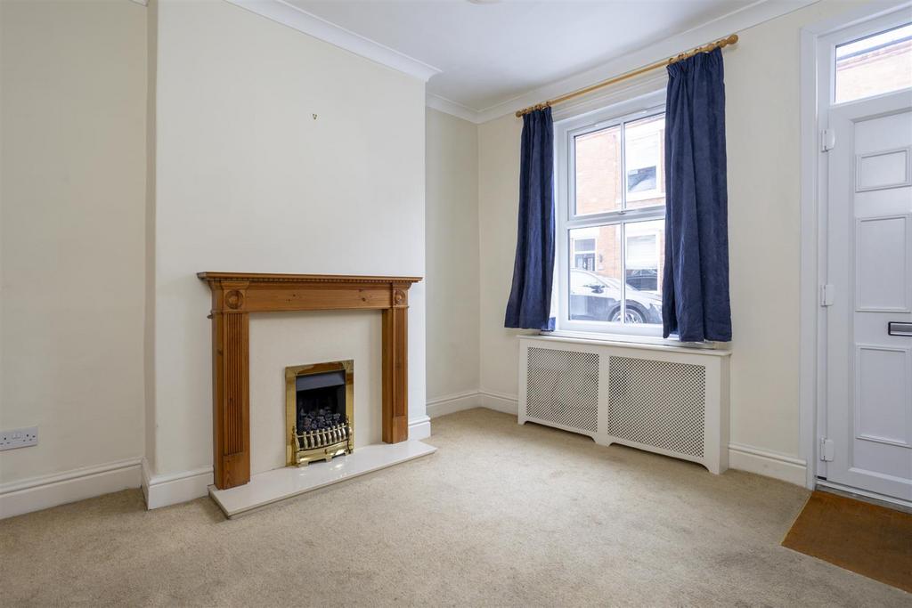 12 Smales Street 16.jpg