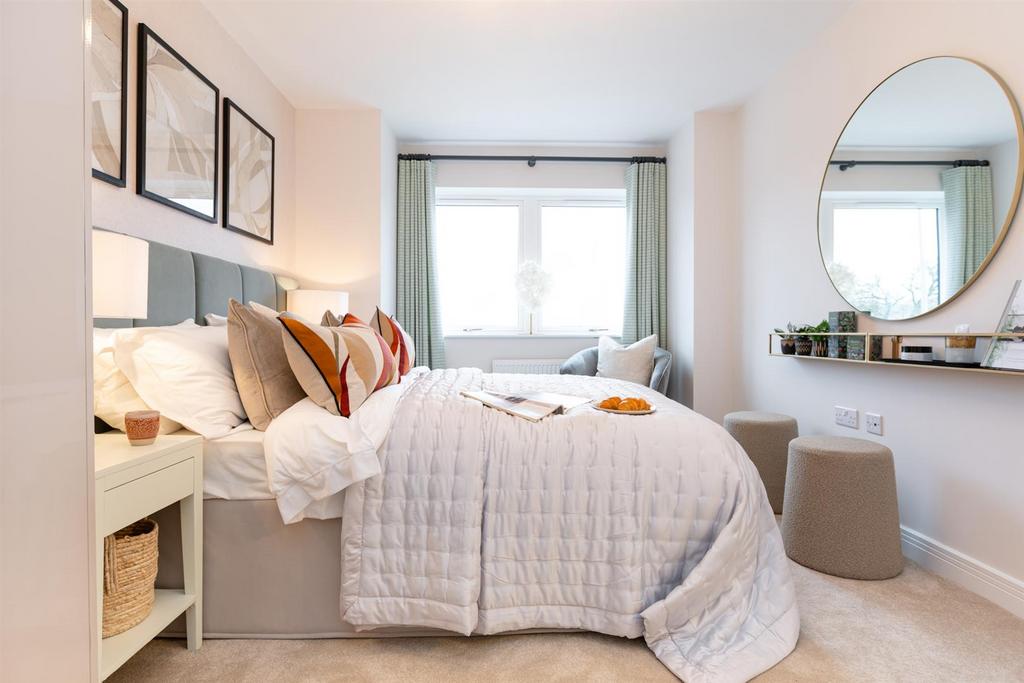Bedroom 1 2.jpg