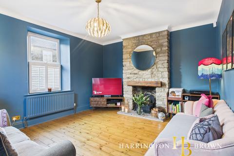 2 bedroom terraced house for sale, Queens Road, Blackhill