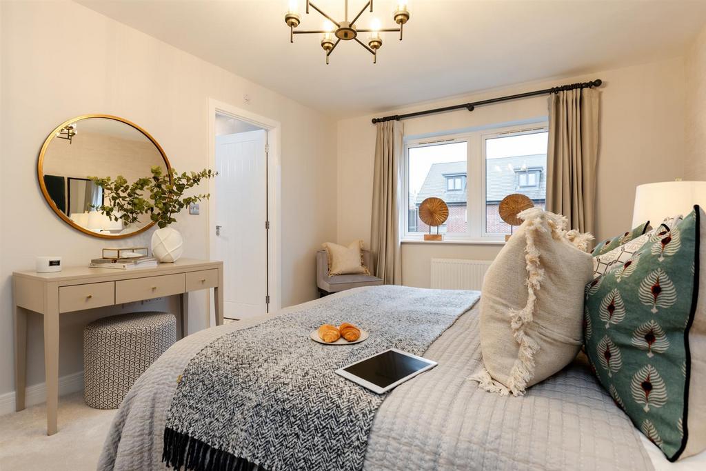 Bedroom 1 2.jpg