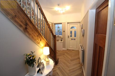 3 bedroom semi-detached house for sale, Davyhulme Road, Urmston, Manchester