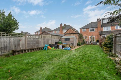 3 bedroom semi-detached house for sale, Hazel Crescent, Kidlington, OX5