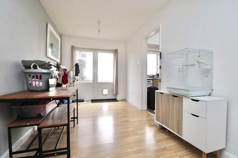 3 bedroom semi-detached house for sale, William Avenue, Margate CT9