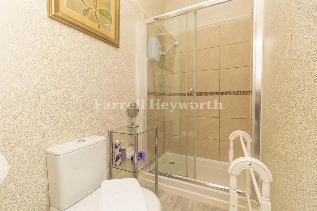 Bedroom 4 en suite