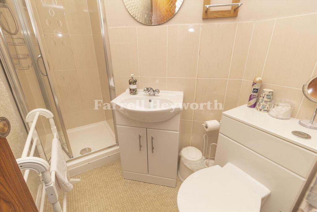 Bedroom 11 en suite