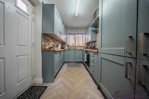 2 bedroom detached house for sale, Beldon Lane, Bradford BD7