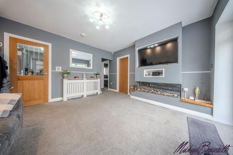 2 bedroom detached house for sale, Beldon Lane, Bradford BD7
