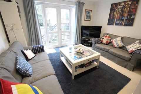 5 bedroom house for sale, Newport Road, Cowes PO31
