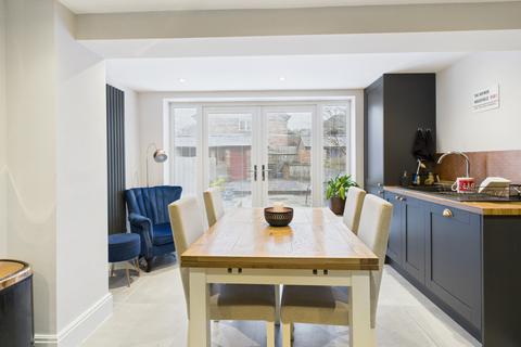 2 bedroom character property for sale, Eaton Road, Tarporley