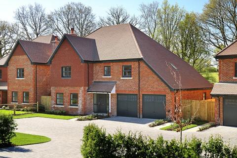 5 bedroom detached house for sale, Ridgley Road, Godalming GU8