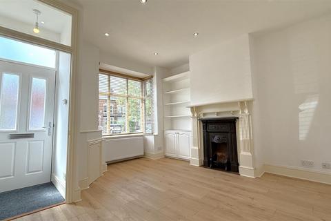 2 bedroom terraced house to rent, Watford Road, Birmingham B30