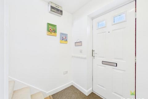 undefined, Weaver Close, Oswestry