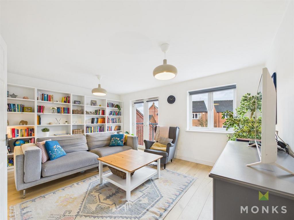 CAM01420 G0-PR0820-STILL001.jpg