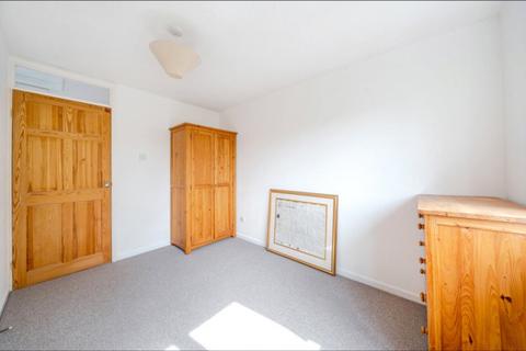 undefined, Eynon Close, Cheltenham, Gloucestershire, GL53