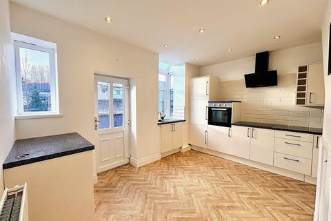 2 bedroom terraced house for sale, Maze Street, Bolton, BL3