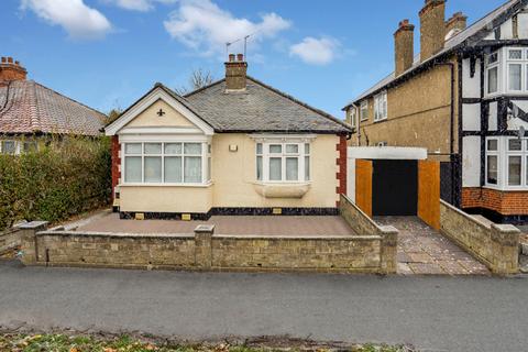 2 bedroom bungalow to rent, Beaumont Avenue, Wembley, HA0