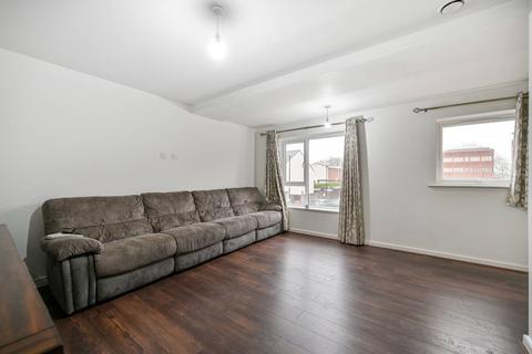undefined, Finefield Walk, Slough, SL1