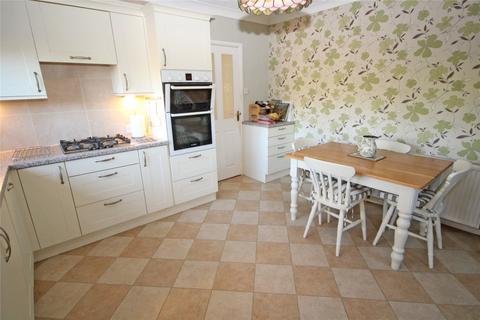 2 bedroom bungalow for sale, Crossmead Avenue, New Milton, Hampshire, BH25