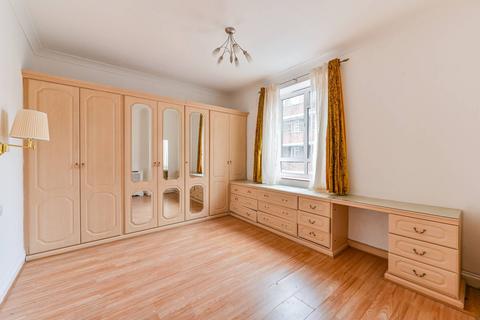 3 bedroom flat to rent, Townshend Estate, St John's Wood, London, NW8